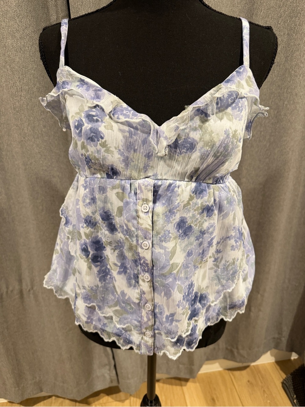Hollister Floral Ruffled Spaghetti-Strap Tank Top - Blue/White - Size Small